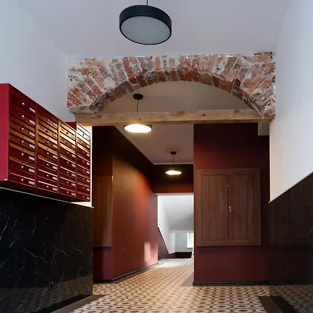 Stara Drukarnia 公寓式酒店 科沙林
